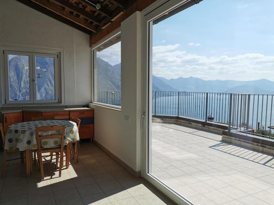 Patricia'S Apartment Riva di Solto Exteriér fotografie