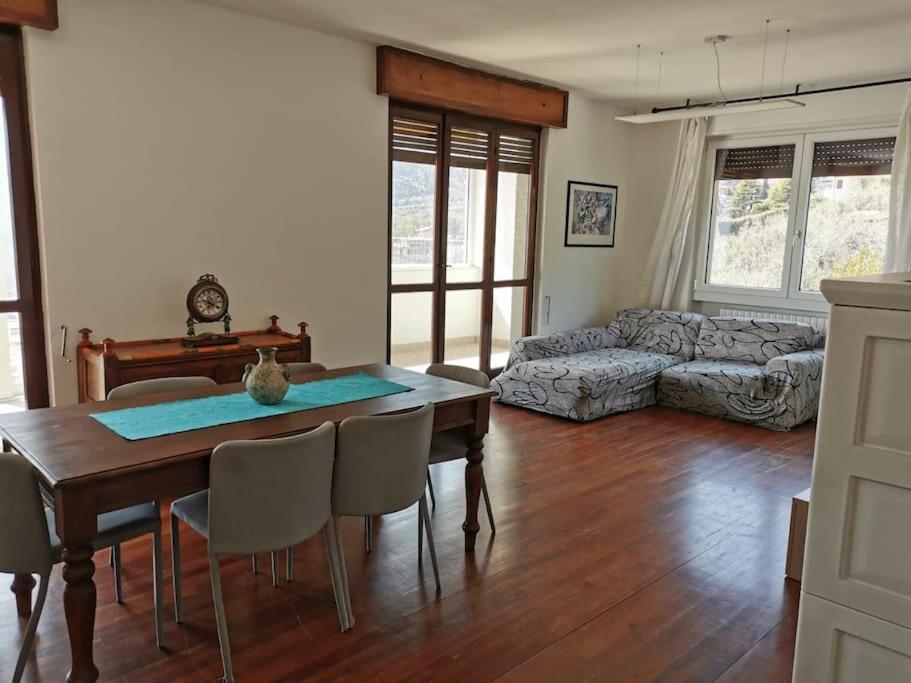 Patricia'S Apartment Riva di Solto Exteriér fotografie